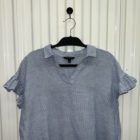 Banana Republic Size Medium Flounce Flutter Sleeve Nautical Bohemian Work Blouse - Picture 2 of 8